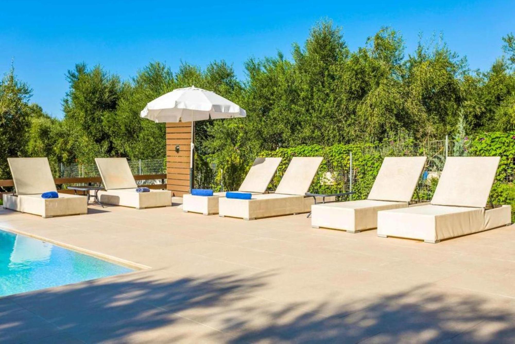 Astarte Villas - Petra Elia Private Villa with Pool Plános Exterior foto